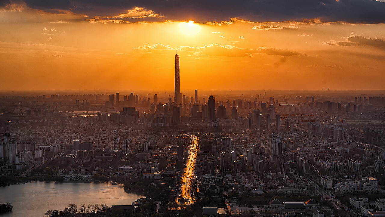 Tips for Capturing Stunning Cityscapes at Night